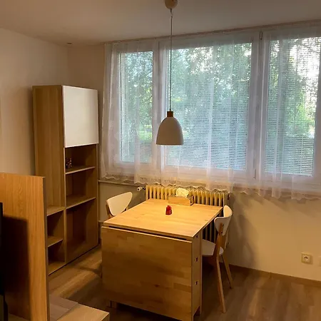 útulný Pro Odpočinek I Práci Apartmán
